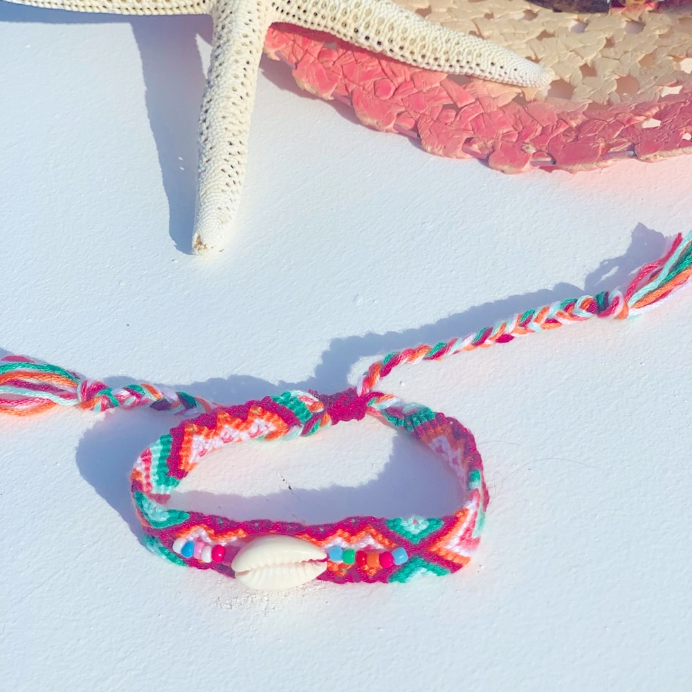 Caligirl Friendship Bracelet